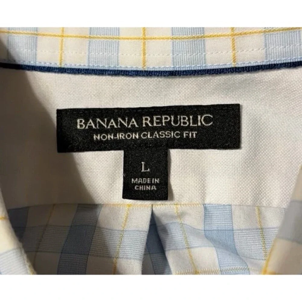 Banana Republic Non-Iron Classic Fit Men’s Large Blue Plaid Dress Shirt